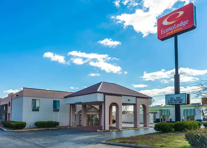 Econo Lodge&Suites Clarksville