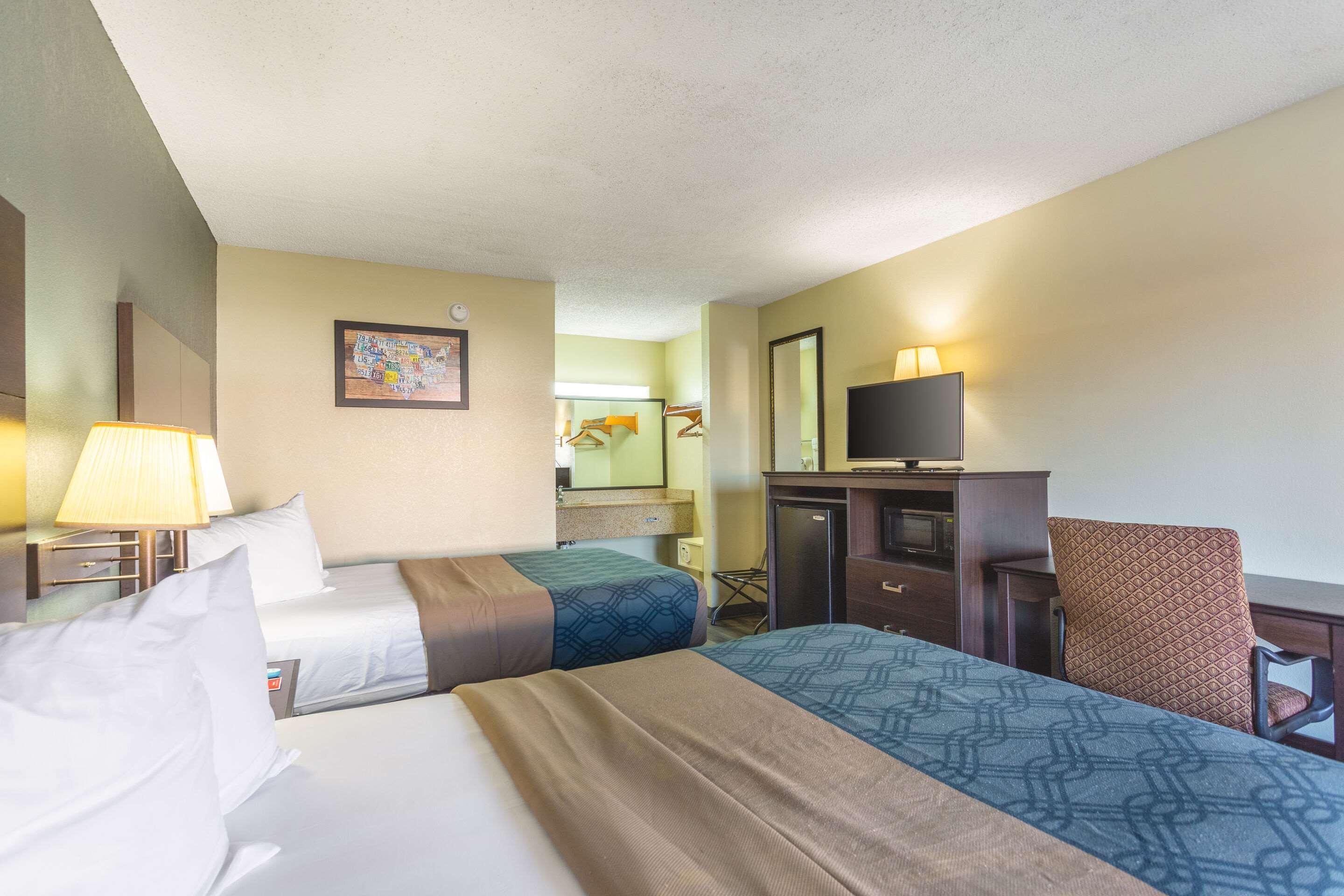 Econo Lodge&suites
