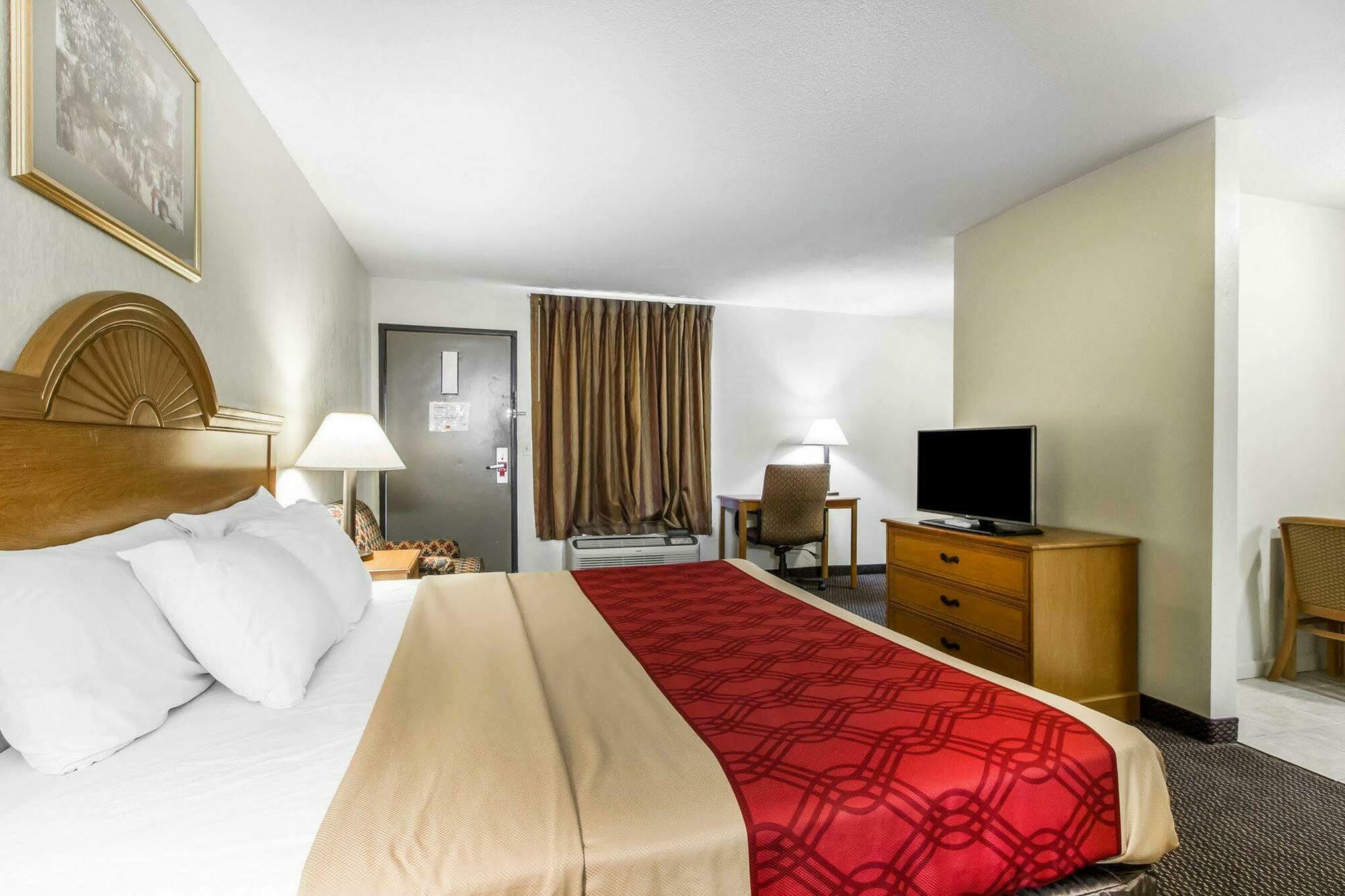 Econo Lodge&suites 3* Clarksville